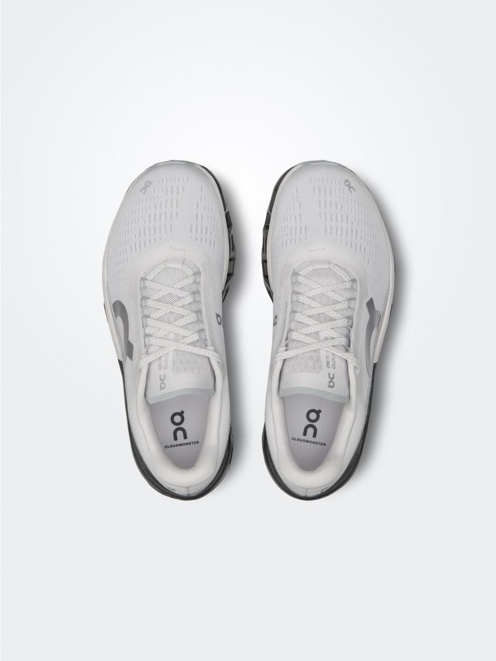 On Running Women's Light Gray Sneakers - Picture 2 of 7